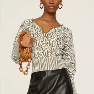 Estaban Cortazar Olive Zebra Sweater SMALL Cropped Dolman Animal Designer $265